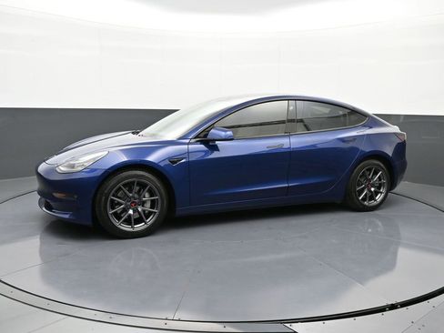Used 2021 Tesla Model 3 Long Range image 4