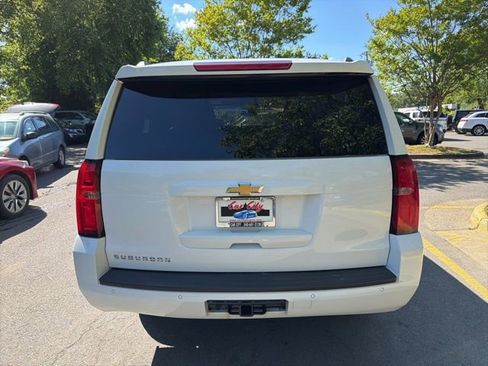 Used 2018 Chevrolet Suburban LT AWD/4WD image 5