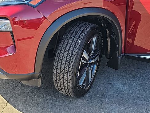 Used 2021 Nissan Rogue SL image 35