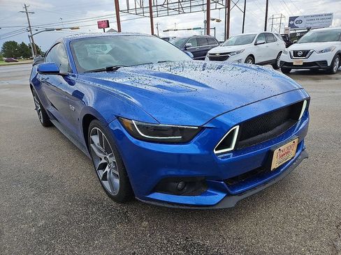 Used 2017 Ford Mustang GT Premium w/ Equipment Group 401A RWD image 11