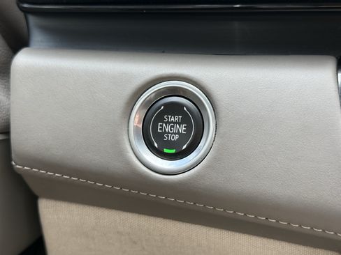 Used 2021 Cadillac Escalade ESV Sport Platinum RWD image 25