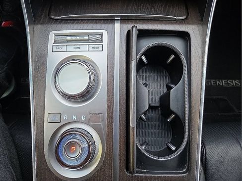 Used 2024 Genesis GV80 2.5T image 19