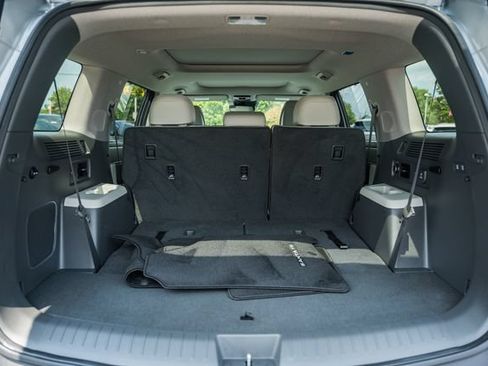 Used 2024 Hyundai Santa Fe Limited FWD image 10