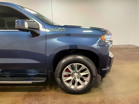 Used 2019 Chevrolet Silverado 1500 High Country AWD/4WD image 34