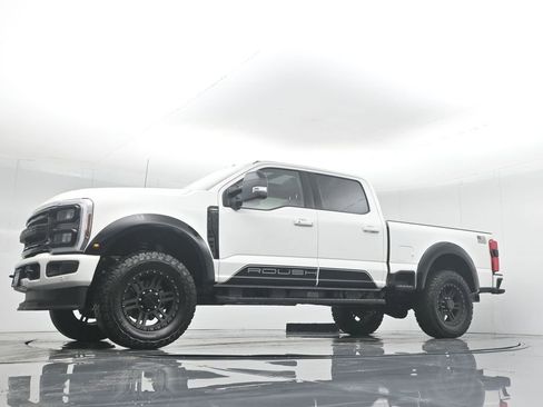 New 2026 Ford F250 Lariat w/ Black Appearance Package image 52