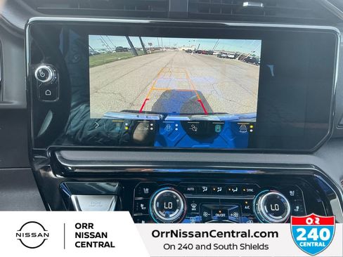 Used 2023 GMC Sierra 1500 AT4 w/ Technology Package image 13