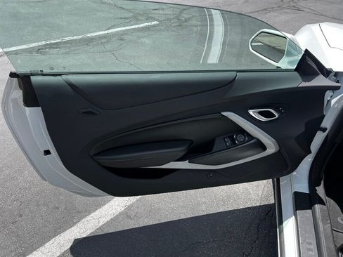 Used 2023 Chevrolet Camaro SS RWD image 19