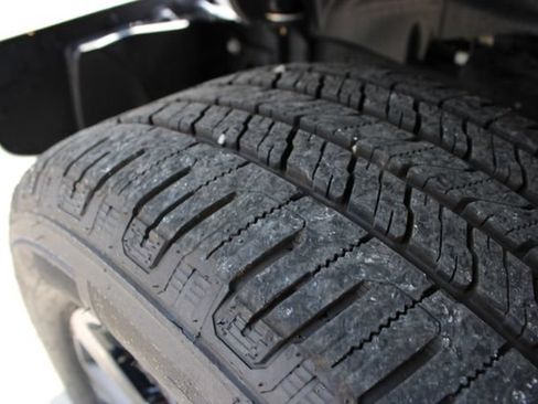 Used 2021 Jeep Wrangler Unlimited Sahara AWD/4WD image 11