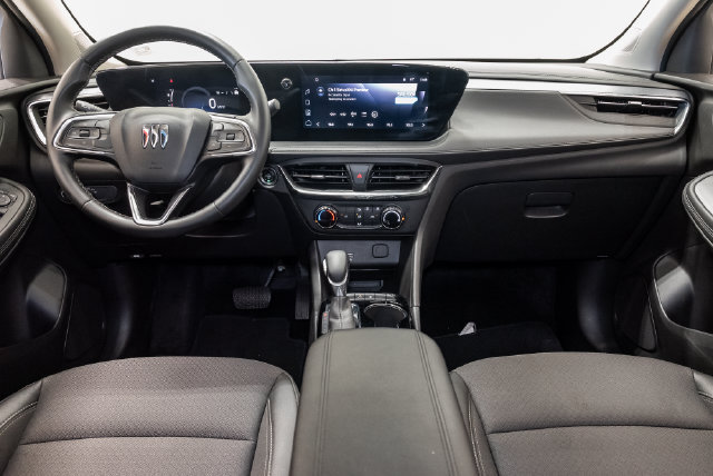 Used 2025 Buick Encore GX Preferred FWD image 28