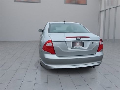Used 2010 Ford Fusion Hybrid image 7