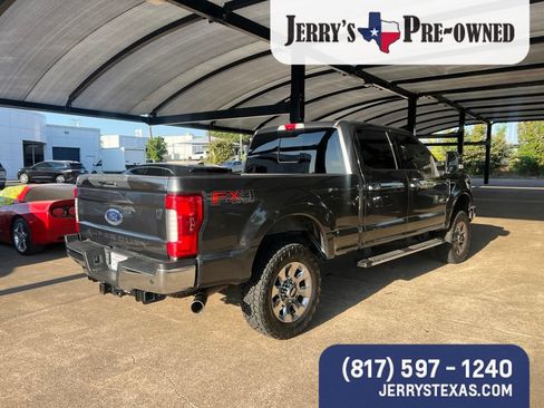 Used 2019 Ford F250 Lariat w/ Lariat Ultimate Package AWD/4WD image 5