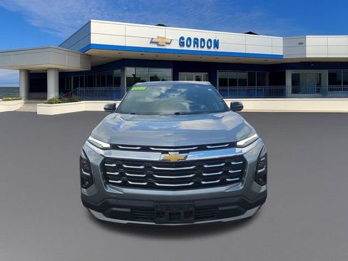 Used 2025 Chevrolet Equinox LT w/ Safety and Technology Package AWD/4WD image 9