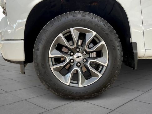 Certified 2023 Chevrolet Silverado 1500 RST image 11