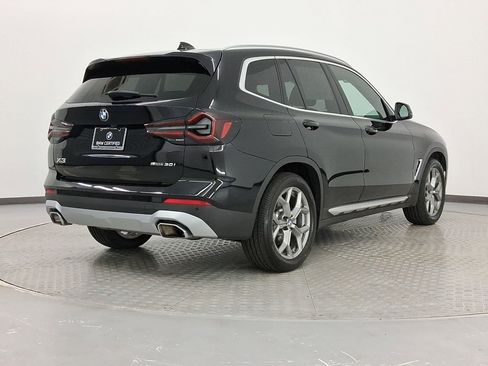 Used 2024 BMW X3 sDrive30i w/ Premium Package image 9