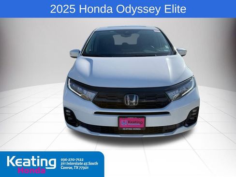Used 2025 Honda Odyssey Elite image 2