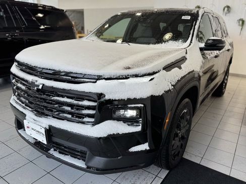 New 2026 Chevrolet Traverse LT w/ Midnight/Sport Edition image 32