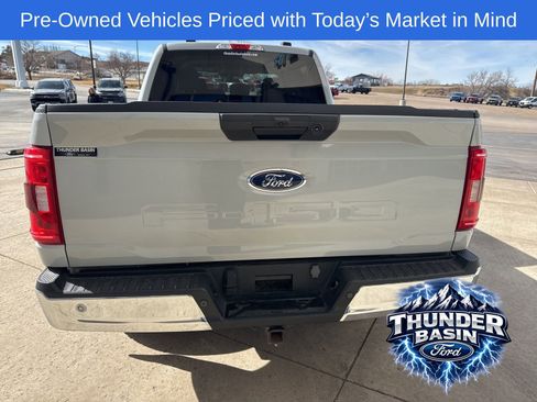 Used 2023 Ford F150 XLT w/ Trailer Tow Package image 4