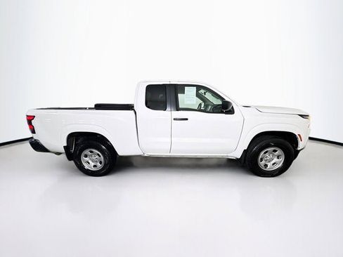 Used 2022 Nissan Frontier S image 4