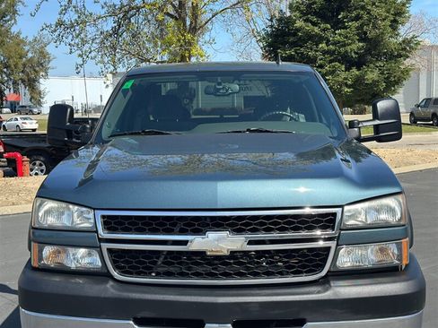 Used 2006 Chevrolet Silverado 3500 LT w/ Skid Plate Package AWD/4WD image 8