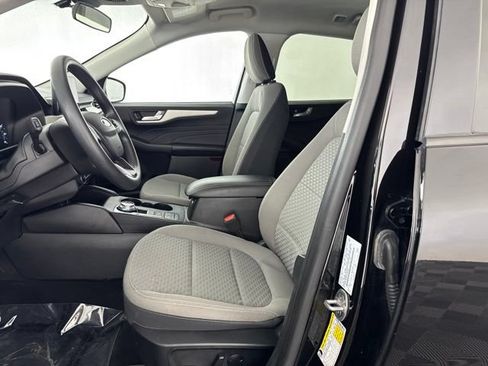 Used 2021 Ford Escape SE FWD image 21