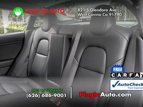 Used 2019 Tesla Model 3 Standard Range Plus image 11