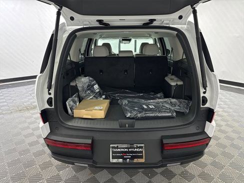 New 2026 Hyundai Santa Fe SE image 18