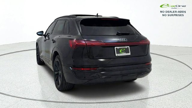 Used 2024 Audi Q8 e-tron Premium AWD/4WD image 6