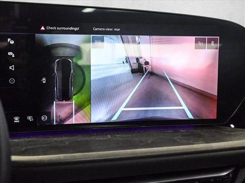 Certified 2025 Audi Q5 Premium w/ Convenience Package image 14