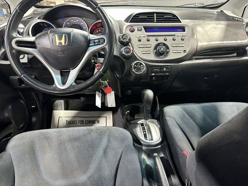 Used 2010 Honda Fit Sport image 23