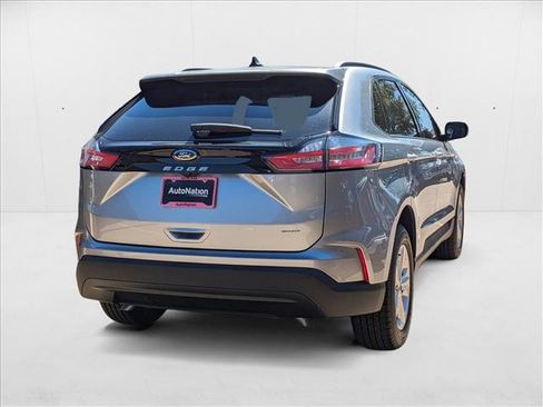 New 2024 Ford Edge SE image 2
