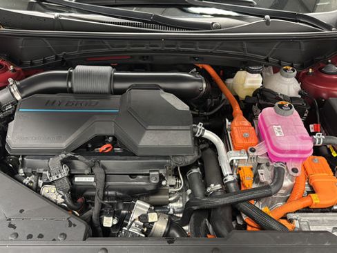 Used 2025 Hyundai Tucson Limited AWD/4WD image 27