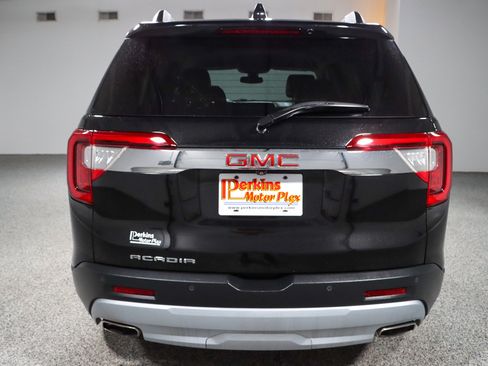 Used 2022 GMC Acadia SLT w/ Technology Package FWD image 8