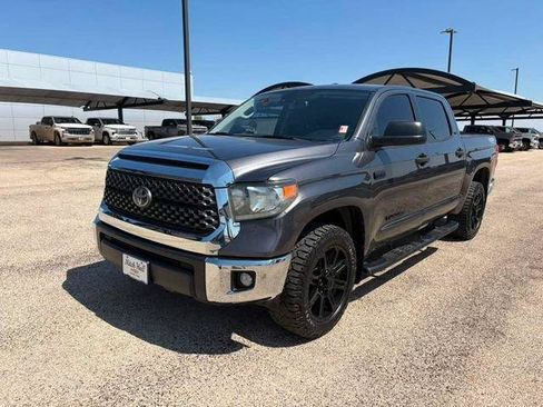 Used 2020 Toyota Tundra SR5 w/ SR5 Upgrade Package RWD image 1