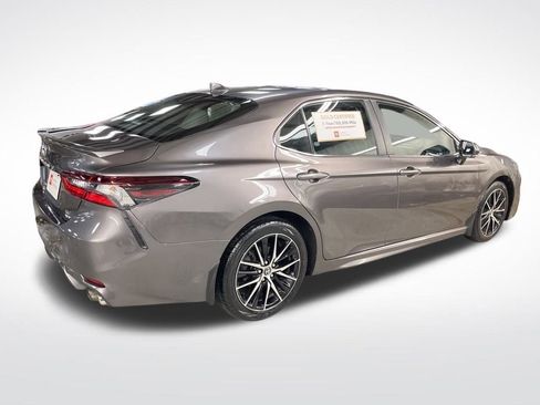 Certified 2023 Toyota Camry SE image 5