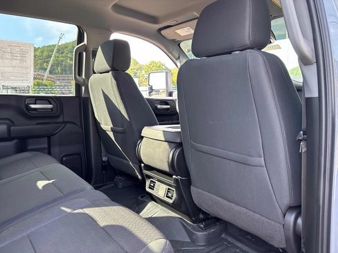 Used 2025 GMC Sierra 2500 Pro w/ 1SA Pro Safety Plus Package AWD/4WD image 26