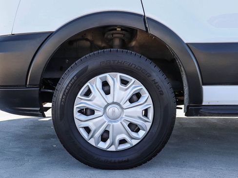 Used 2019 Ford Transit 350 XLT image 11