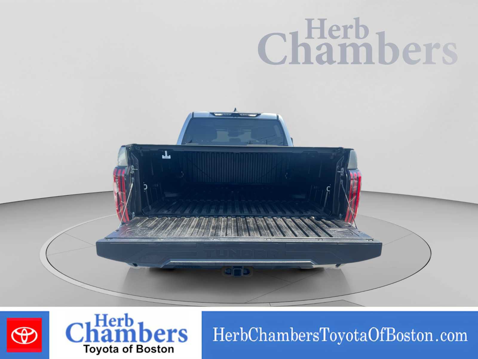 Used 2024 Toyota Tundra Limited AWD/4WD image 13