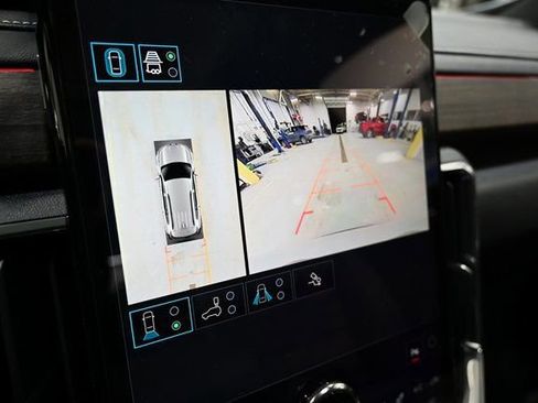 New 2026 GMC Acadia Denali Ultimate w/ LPO, Floor Liner Package image 17