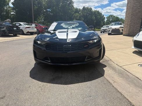 Used 2021 Chevrolet Camaro LT w/ RS Package RWD image 2