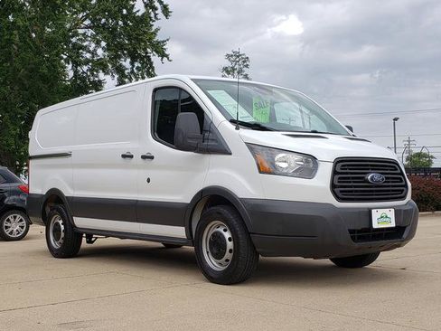 Used 2018 Ford Transit 150 130 Low Roof RWD image 8