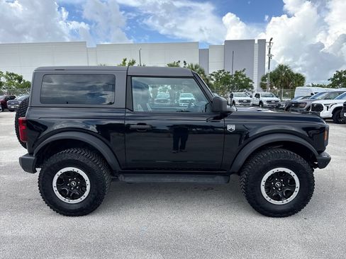 Used 2024 Ford Bronco Big Bend w/ Sasquatch Package AWD/4WD image 2