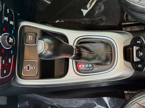 Used 2018 Jeep Compass Latitude w/ Popular Equipment Group image 20