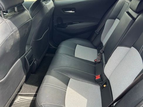 Used 2019 Toyota Corolla XSE image 6