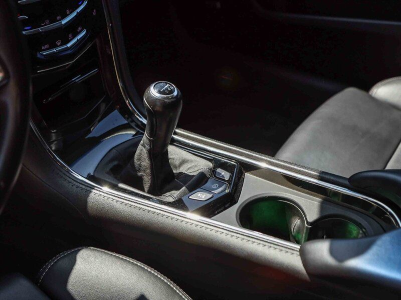 Used 2015 Cadillac ATS Premium w/ Cold Weather Package RWD image 25