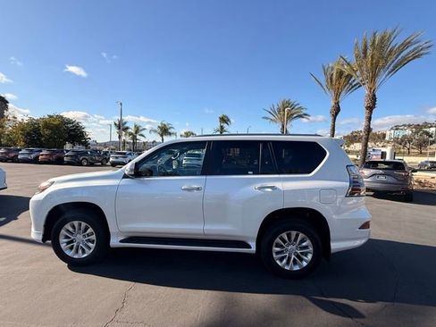 Used 2023 Lexus GX 460 Premium w/ Premium Plus Package AWD/4WD image 4