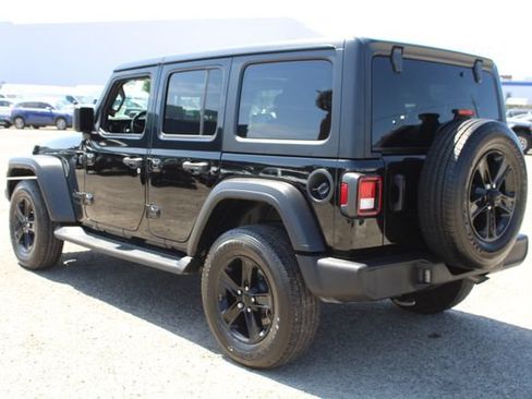 Used 2022 Jeep Wrangler Unlimited Sport AWD/4WD image 6