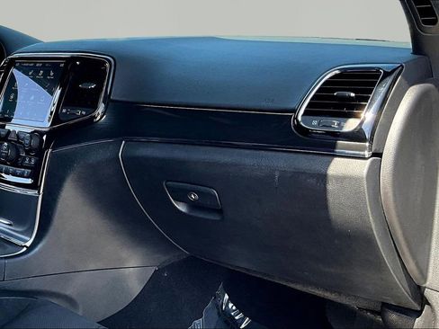 Used 2019 Jeep Grand Cherokee Trailhawk AWD/4WD image 27