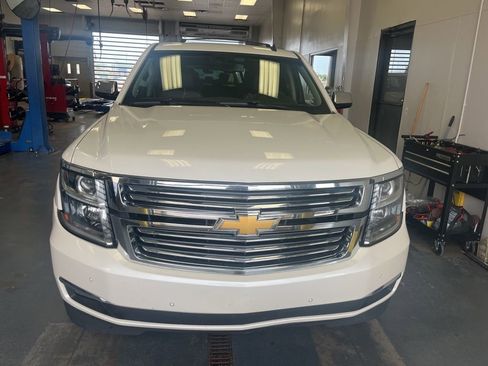 Used 2015 Chevrolet Tahoe LTZ AWD/4WD image 13