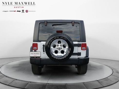 Used 2017 Jeep Wrangler Sport AWD/4WD image 15