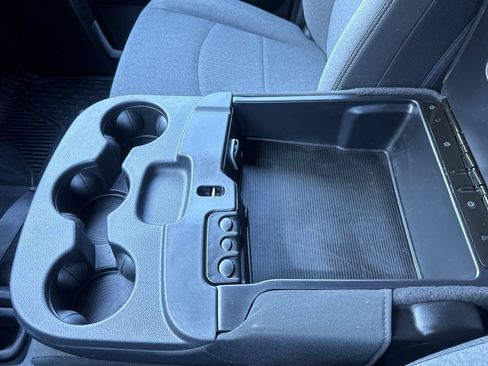 Used 2022 RAM 2500 Tradesman image 31